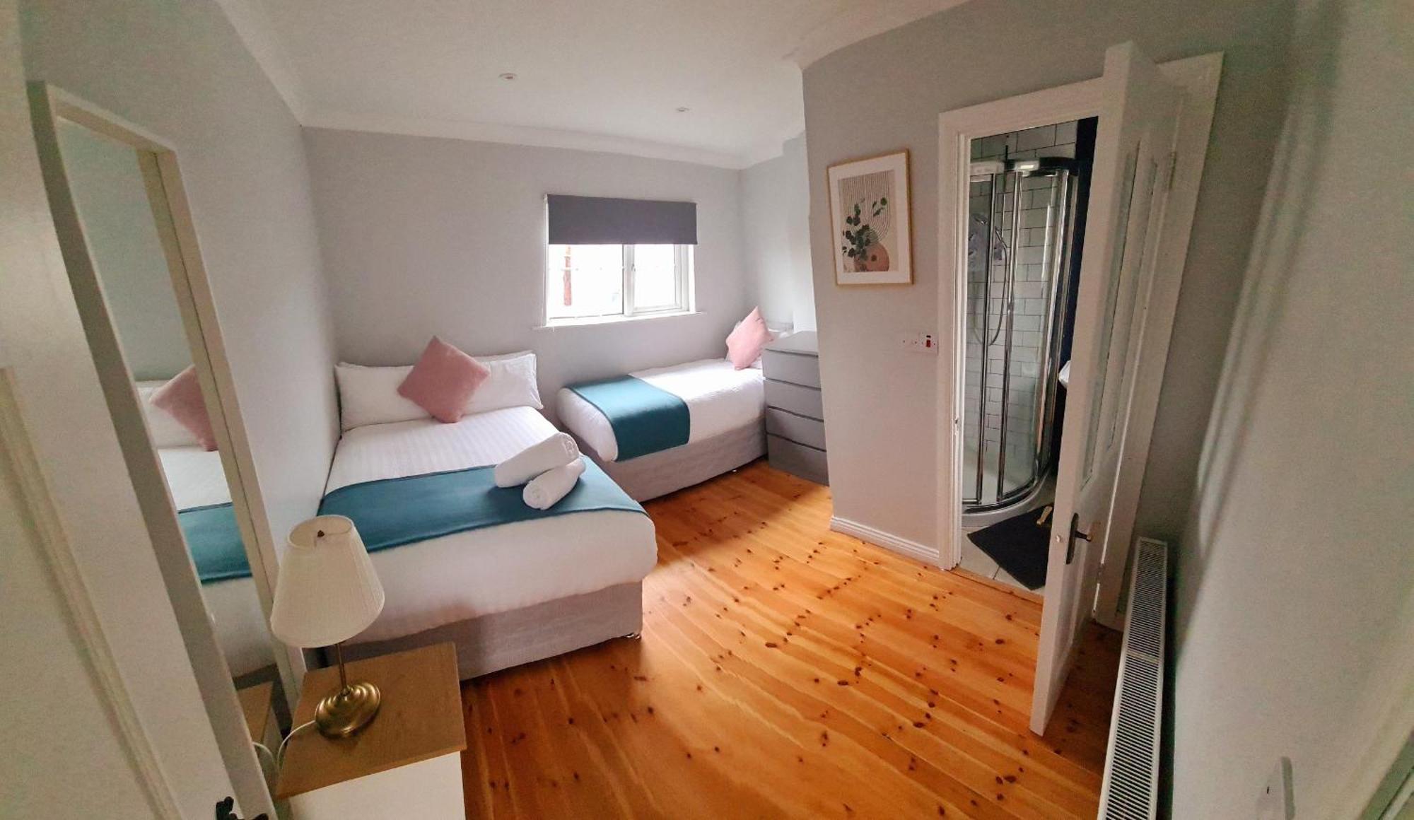 Stylish 3 Bedroom Galway House Εξωτερικό φωτογραφία